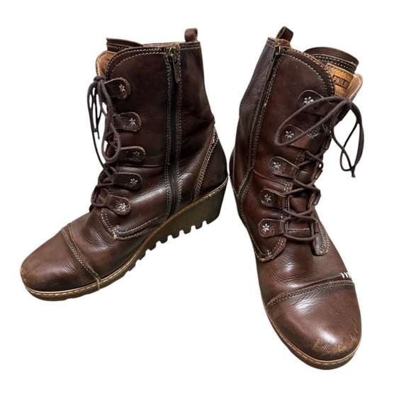 PIKOLINOS Shoes - Pikolinos Wedge Ankle
Boots